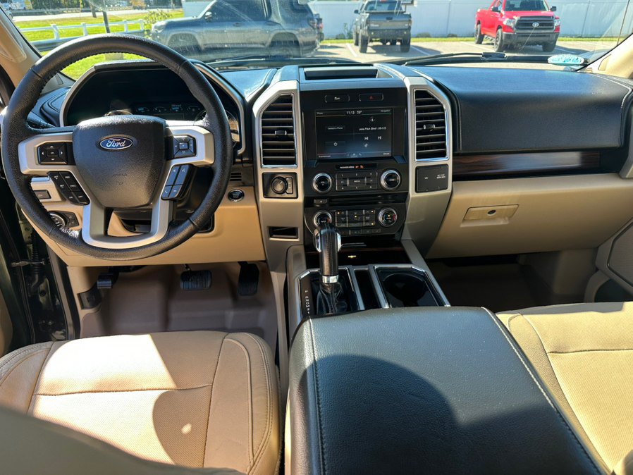 Used 2015 Ford F150 Lariat w/ Equipment Group 502A Luxury AWD/4WD image 14