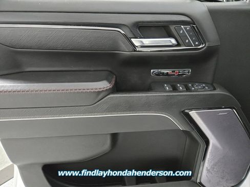 Used 2023 GMC Sierra 1500 AT4X image 15