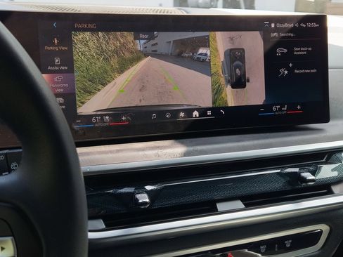 Used 2025 BMW X5 sDrive40i w/ Parking Assistance Package image 17