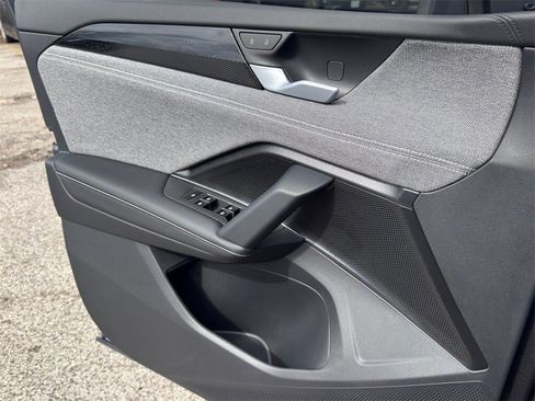 New 2026 Volkswagen Tiguan S image 16