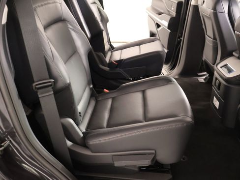 New 2026 Lincoln Navigator Premiere AWD/4WD image 15