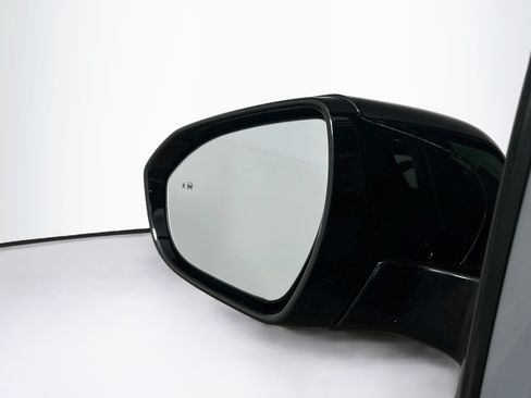 Used 2020 Chevrolet Bolt LT FWD image 16
