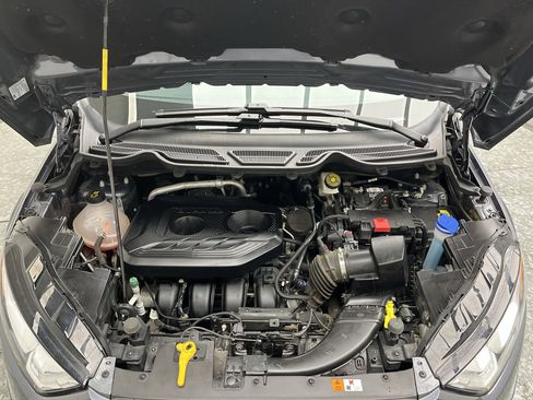 Used 2021 Ford EcoSport SE w/ SE Convenience Package image 26