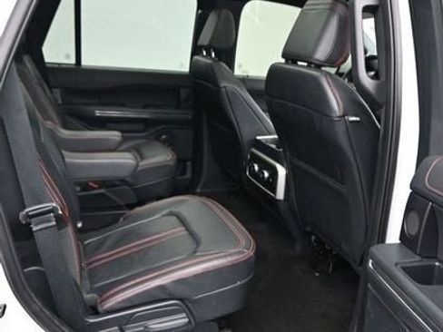Used 2022 Ford Expedition Limited AWD/4WD image 15
