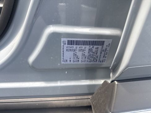 Certified 2023 Nissan Rogue SL FWD image 6