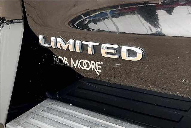Used 2023 Ford Expedition Max Limited AWD/4WD image 8
