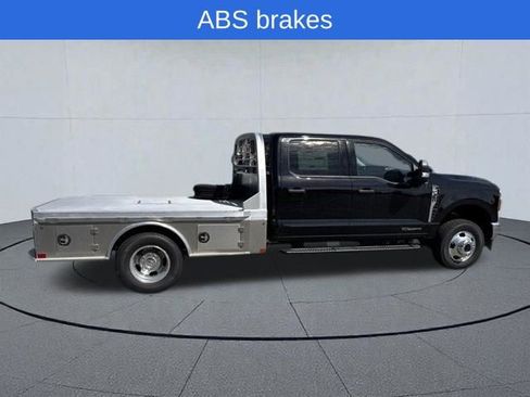 New 2026 Ford F350 XLT w/ XLT Value Package AWD/4WD image 3