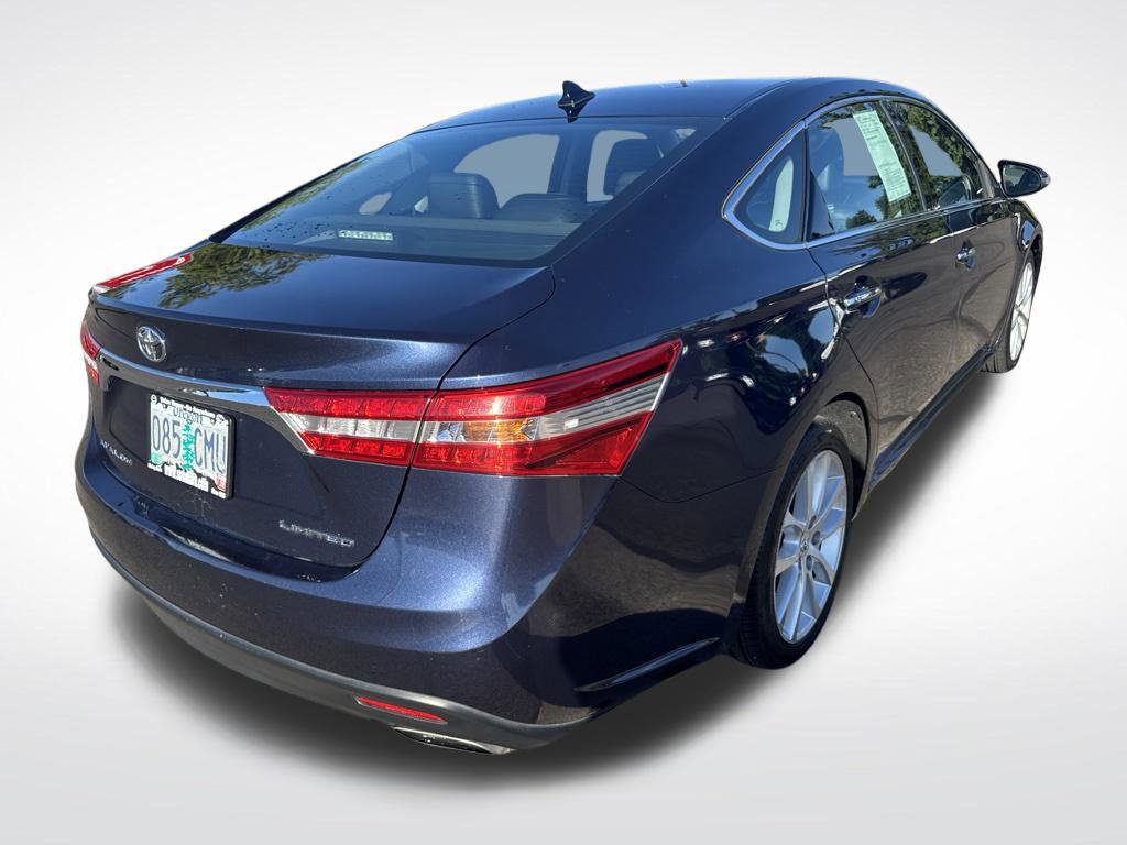 Used 2015 Toyota Avalon Limited FWD image 7