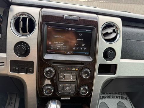 Used 2014 Ford F150 Platinum image 10
