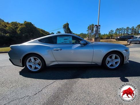 New 2026 Ford Mustang Coupe image 3