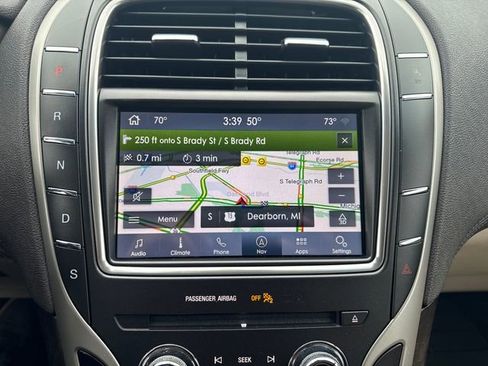 Used 2020 Lincoln Nautilus Reserve AWD/4WD image 24