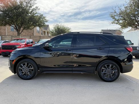 Used 2024 Chevrolet Equinox RS image 3