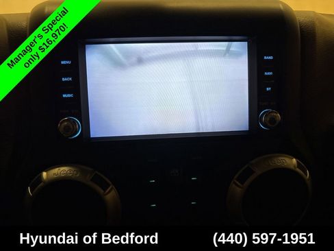 Used 2015 Jeep Wrangler Unlimited Rubicon w/ Dual Top Group AWD/4WD image 20