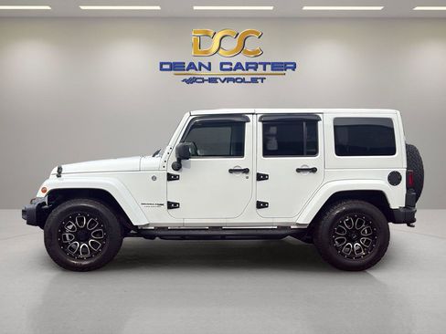 Used 2018 Jeep Wrangler Unlimited Sport AWD/4WD image 2