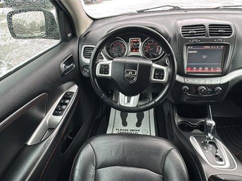 Used 2016 Dodge Journey R/T w/ Driver Convenience Group image 12