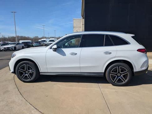 Used 2026 Mercedes-Benz GLC 300 image 5