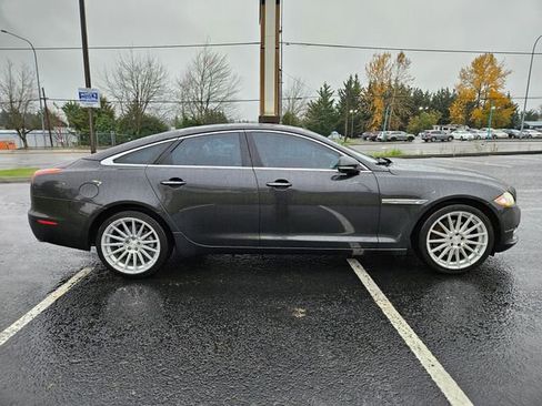 Used 2011 Jaguar XJ XJ image 2