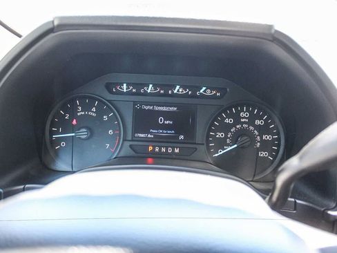 Used 2018 Ford F150 XL w/ Equipment Group 101A Mid AWD/4WD image 29