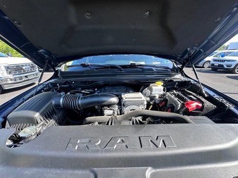 Used 2021 RAM 1500 Laramie AWD/4WD image 17
