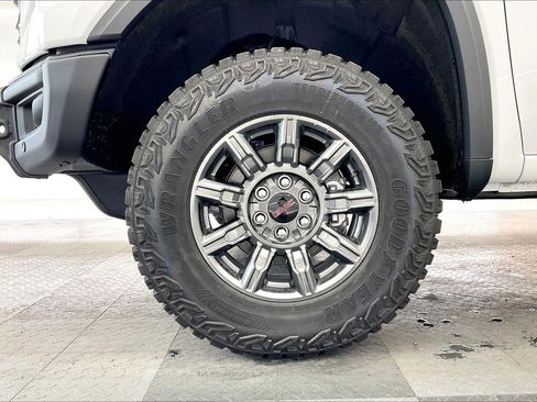 New 2026 GMC Sierra 1500 AT4X image 14