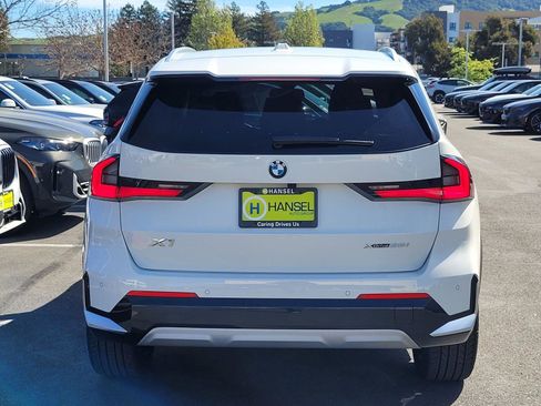 New 2026 BMW X1 xDrive28i AWD/4WD image 7