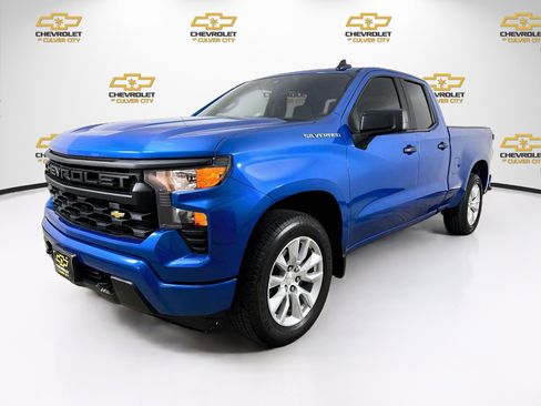 Used 2023 Chevrolet Silverado 1500 Custom w/ LPO, Dark Essentials Package RWD image 3