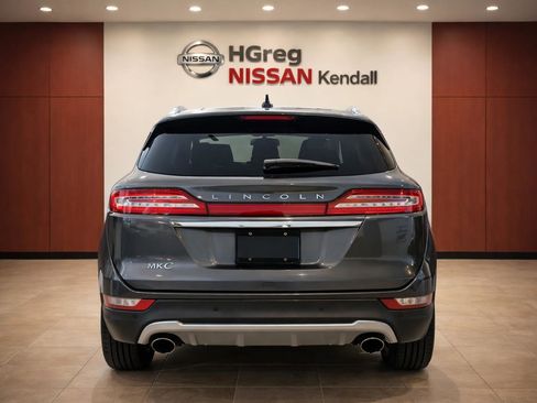 Used 2019 Lincoln MKC Reserve image 7