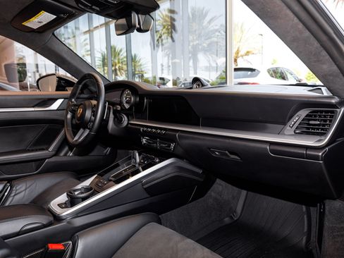 Used 2022 Porsche 911 Turbo S AWD/4WD image 15
