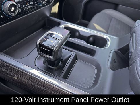 Used 2022 Chevrolet Silverado 1500 LT image 22