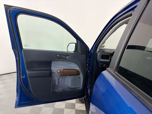 Certified 2023 Ford Maverick Lariat w/ Lariat Luxury Package image 10