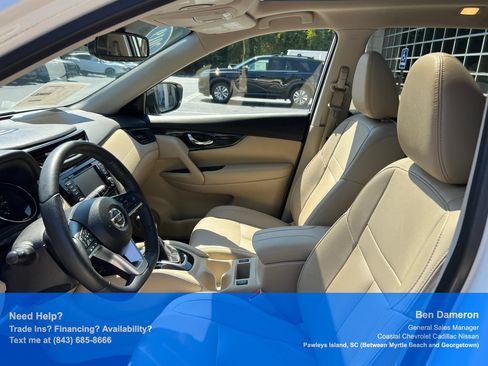 Used 2019 Nissan Rogue SL w/ Premium Package FWD image 9