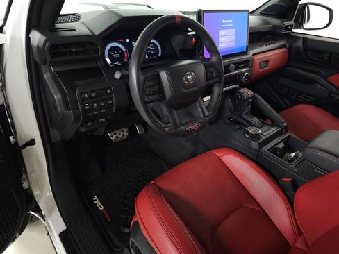Used 2024 Toyota Tacoma TRD Pro AWD/4WD image 13