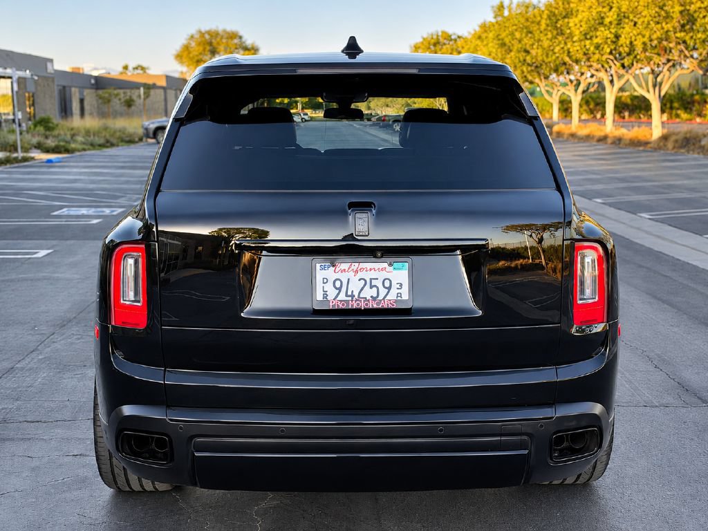 Used 2019 Rolls-Royce Cullinan AWD/4WD image 6