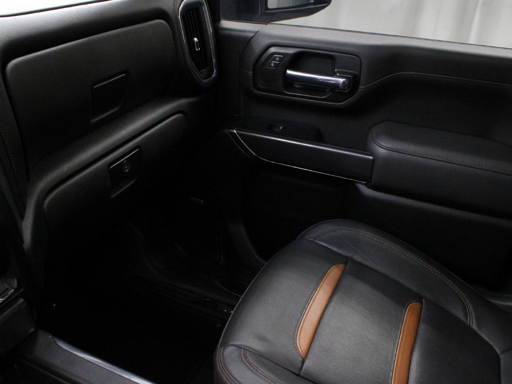 Used 2023 GMC Sierra 2500 AT4 w/ AT4 Preferred Package AWD/4WD image 37