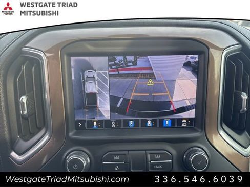 Used 2020 Chevrolet Silverado 2500 High Country w/ Technology Package AWD/4WD image 26