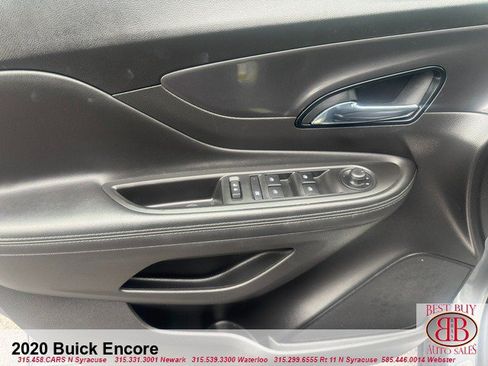 Used 2020 Buick Encore Preferred FWD image 14
