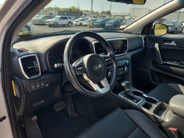 Used 2022 Kia Sportage EX AWD/4WD image 18