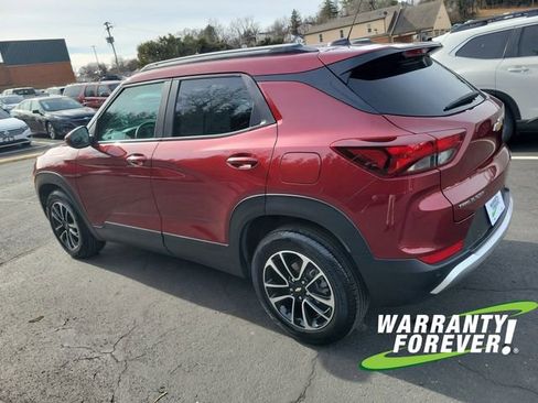 Used 2024 Chevrolet TrailBlazer LT w/ LT Cold Weather Package image 5