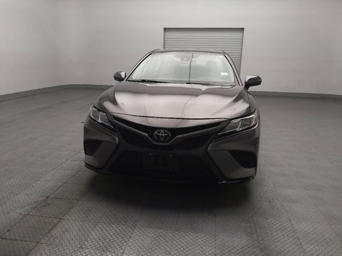 Used 2020 Toyota Camry SE FWD image 15