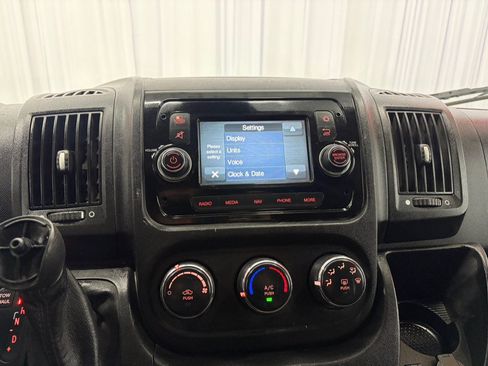 Used 2017 RAM ProMaster 2500 FWD image 30