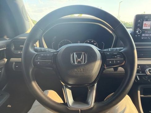 Used 2023 Honda Pilot Touring image 48