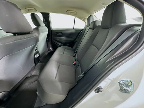 Used 2025 Toyota Corolla LE image 26