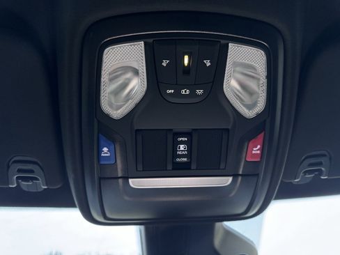 Used 2025 RAM 1500 Big Horn image 33