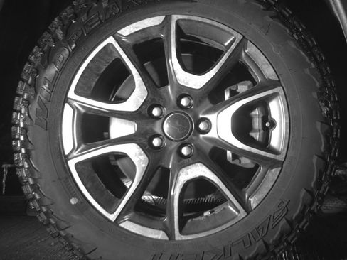 Used 2025 Jeep Compass Trailhawk AWD/4WD image 13
