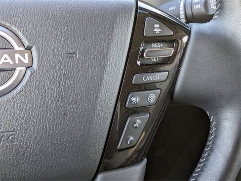 Used 2024 Nissan Armada SL w/ Captain's Chairs Package image 30