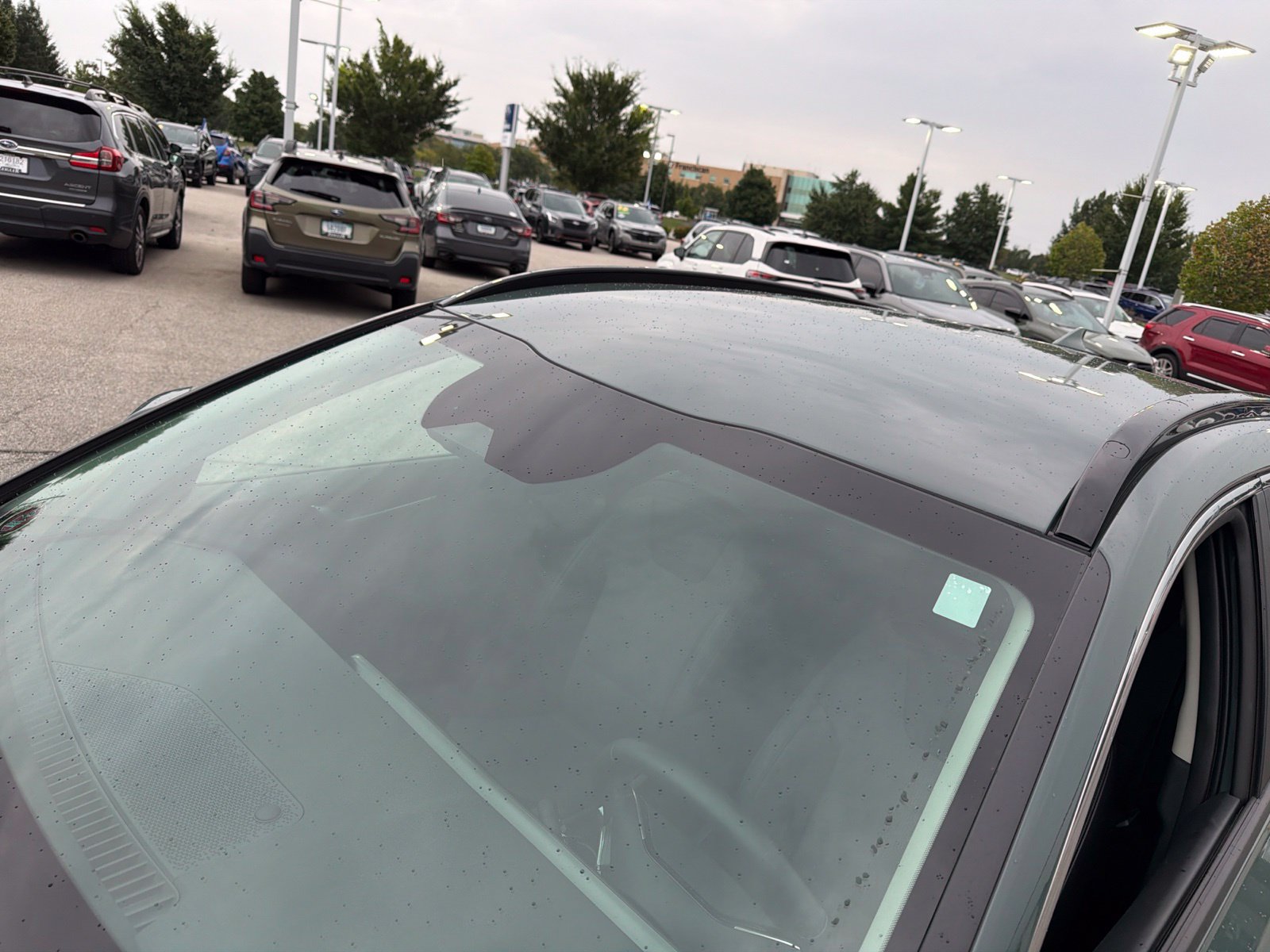 Used 2024 Kia Niro EX FWD image 10