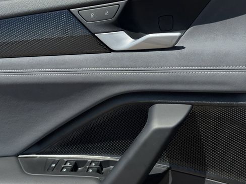 New 2026 Volkswagen Tiguan SE R-Line FWD image 24