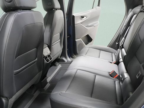 New 2026 Chevrolet Equinox LT FWD image 27