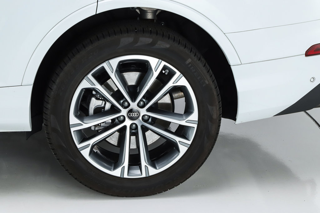 Used 2026 Audi Q7 3.0T Premium AWD/4WD image 51