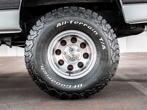 Used 1988 Dodge Ramcharger 4WD image 38